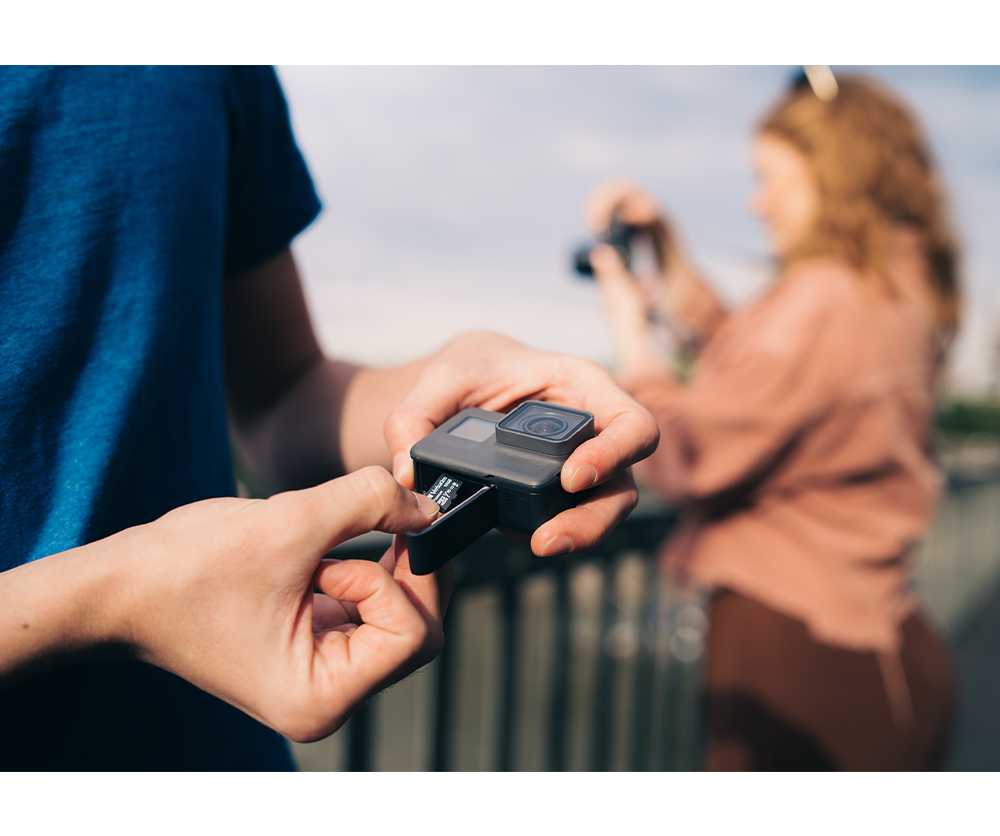 VERBATIM 44083 - 32GB 90MB/S PREMIUM U1 MICRO SDHC CLASS 10 (INC ADAPTOR)